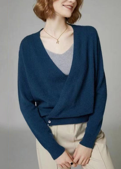 Beautifully Crafted Cardigan in a Classic Style