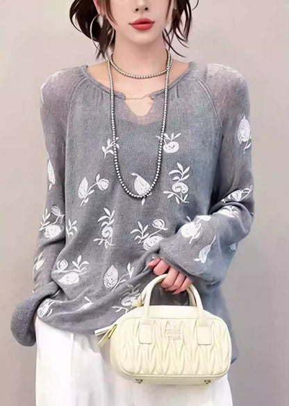 A Vintage Style Top with Delicate Timeless Details