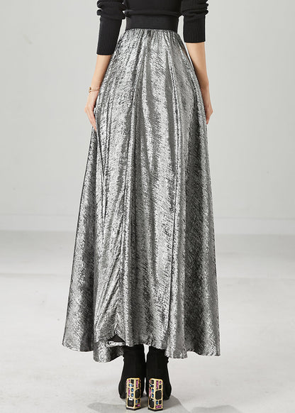 Sophisticated Garment with a Clean Classic Look