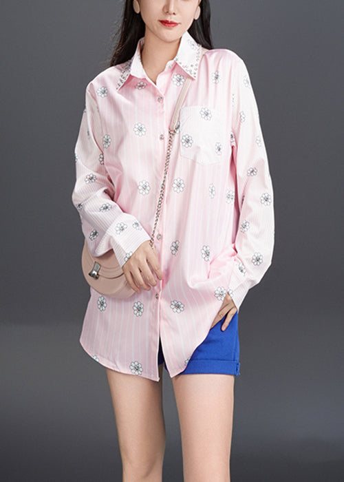 Classic Vintage Shirt with a Flattering Fit