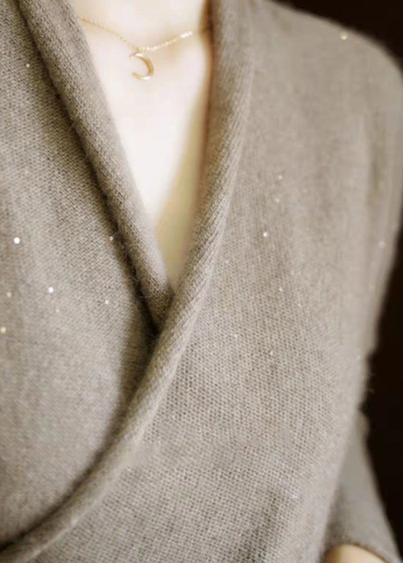 Beautifully Finished Sweater in a Timeless Design