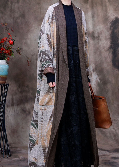 Beautifully Finished Coat in a Timeless Design