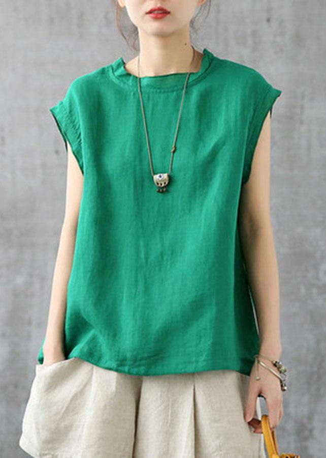 Effortlessly Elegant Top with a Timeless Design