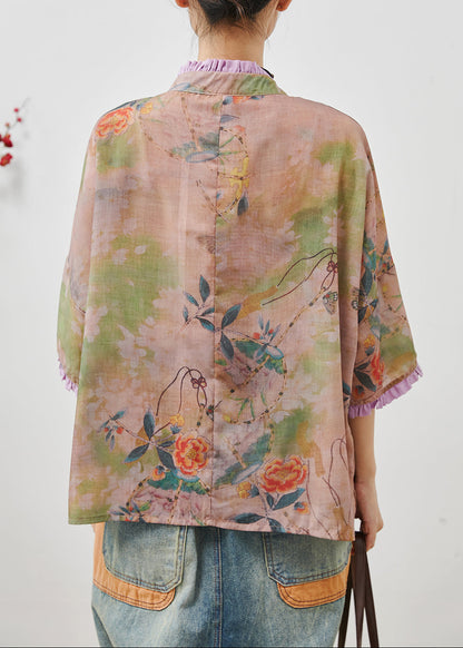 Sophisticated Blouse with a Clean Classic Look