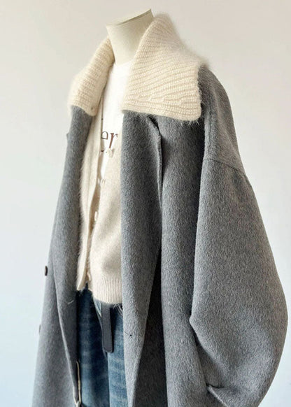 Sophisticated Coat with a Clean Classic Look