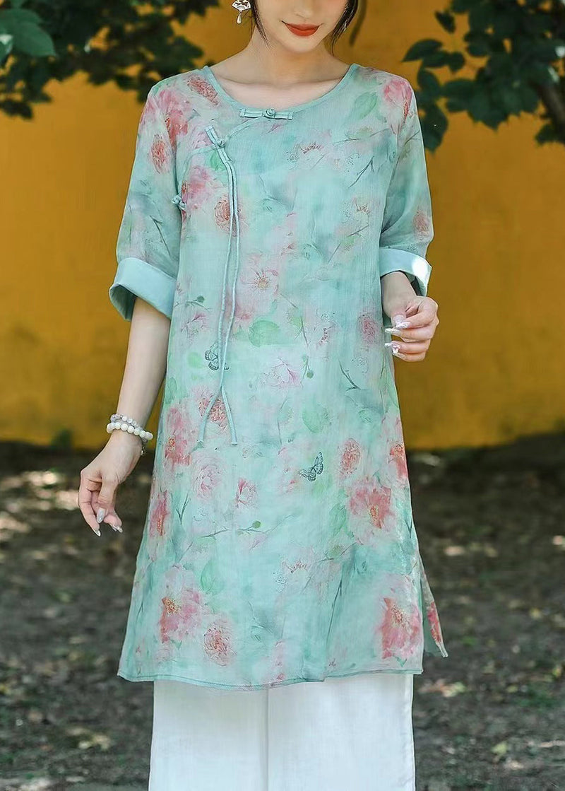 Polished Blouse with an Effortless Classic Look