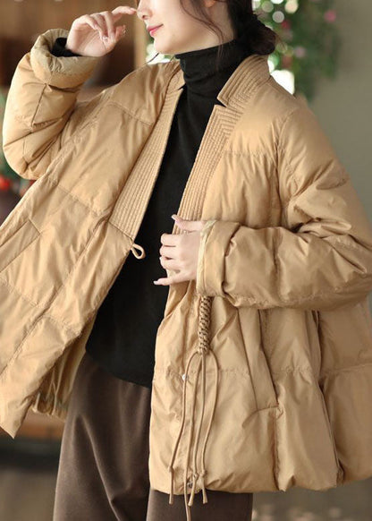 Effortlessly Elegant Coat with a Timeless Design