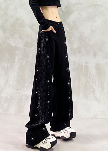 Effortlessly Elegant Pants with a Timeless Design