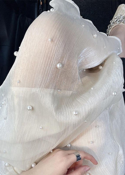 Effortlessly Elegant Garment with a Timeless Design