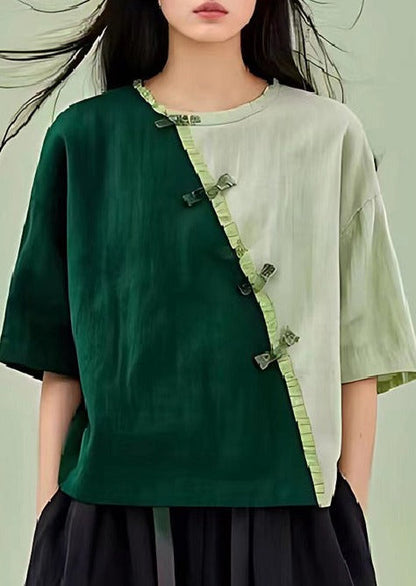 Effortlessly Elegant Blouse with a Timeless Design