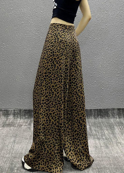 Well Tailored Pants with a Graceful Silhouette