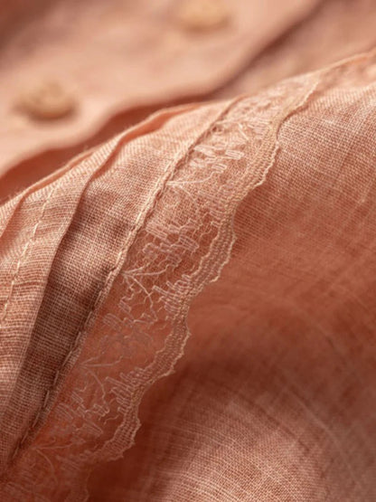 Beautifully Finished Top in a Timeless Design