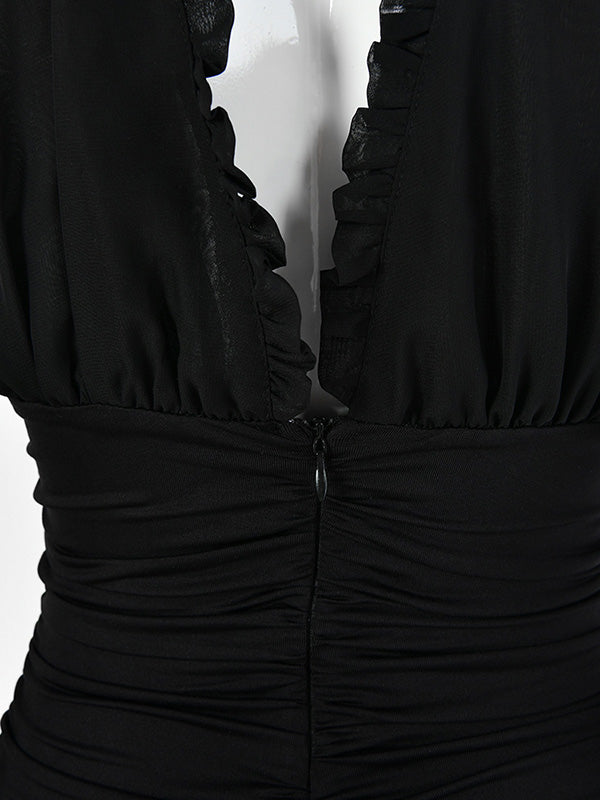 Gracefully Styled Dress for Any Occasion