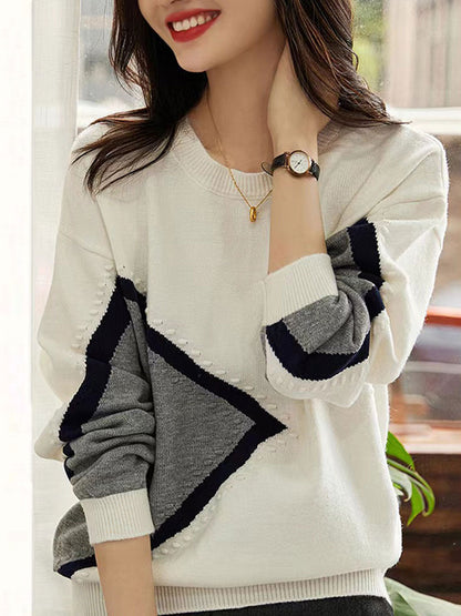 Effortlessly Elegant Sweater with a Timeless Design