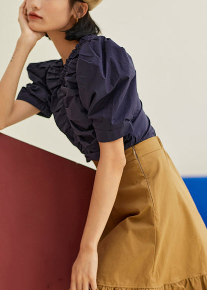 Classic Vintage Shirt with a Flattering Fit