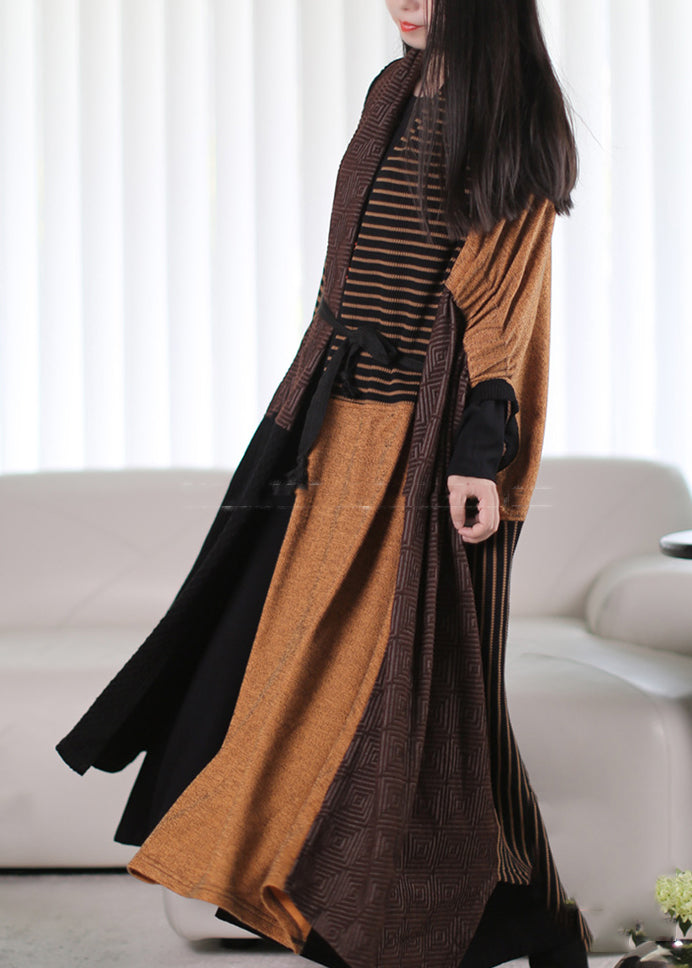 Sophisticated Coat with a Clean Classic Look