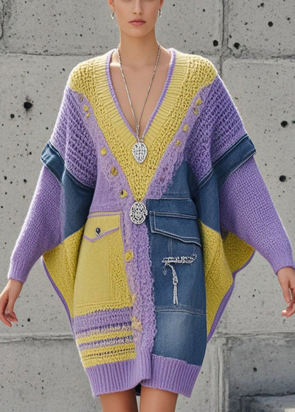 Classic Vintage Sweater with a Flattering Fit