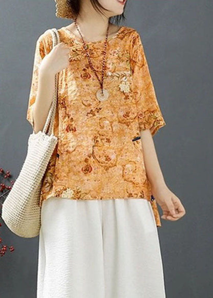 Effortlessly Elegant Top with a Timeless Design