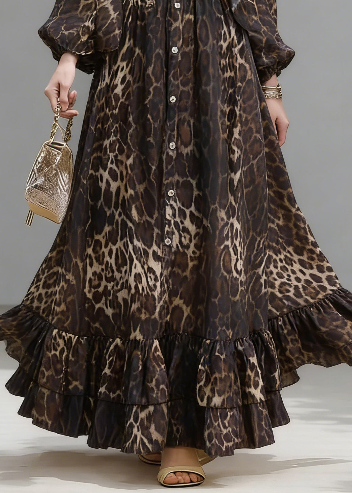 Beautifully Crafted Dress in a Classic Style