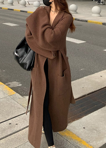 Classic Vintage Cardigan with a Flattering Fit
