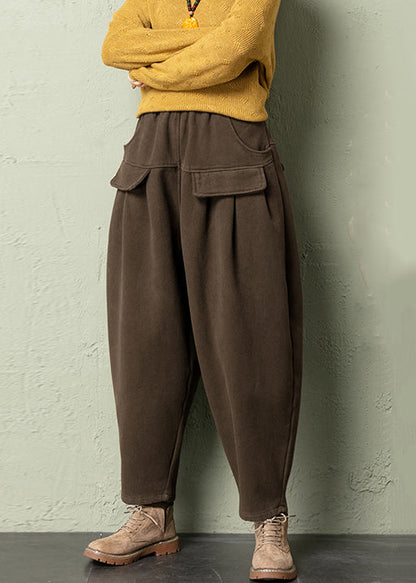Classic Vintage Pants with a Flattering Fit