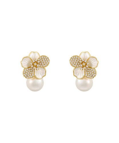 Beautiful Silver Earring with Unique Style