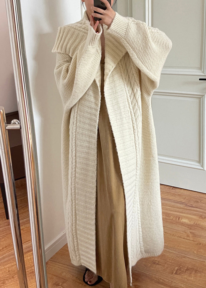 Gracefully Styled Cardigan for Any Occasion