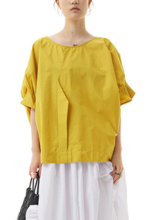 Classic Vintage Shirt with a Flattering Fit