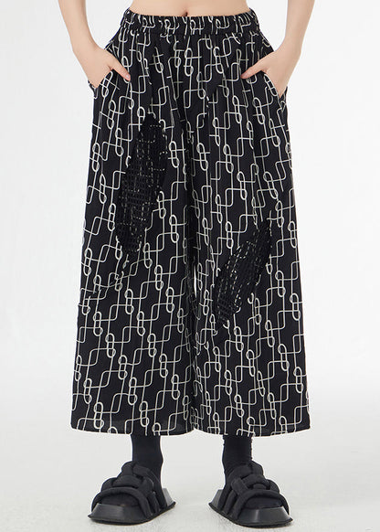 Well Tailored Pants with a Graceful Silhouette