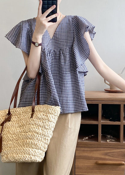 A Vintage Style Shirt with Delicate Timeless Details