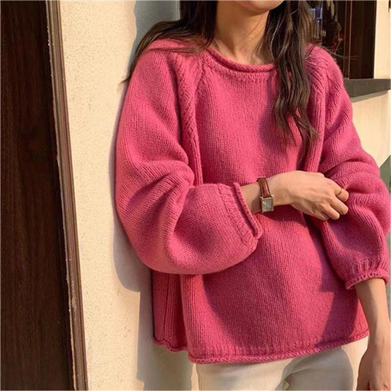 Classic Vintage Sweater with a Flattering Fit