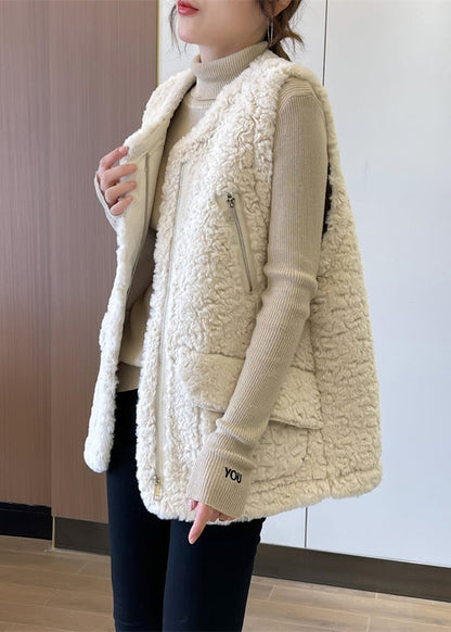Sophisticated Garment with a Clean Classic Look