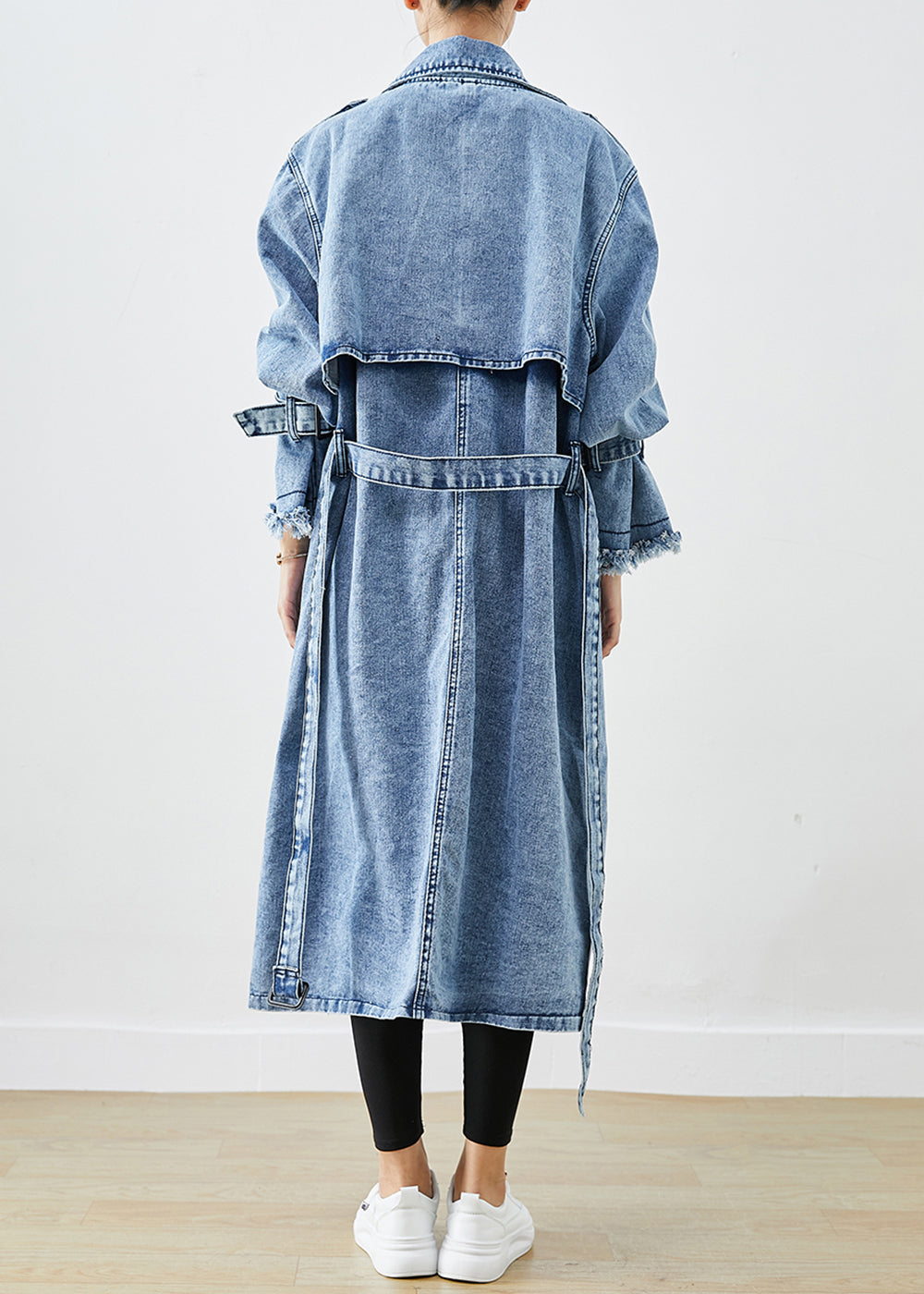 Gracefully Styled Coat for Any Occasion