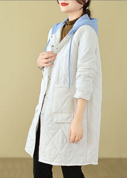 Beautifully Finished Coat in a Timeless Design