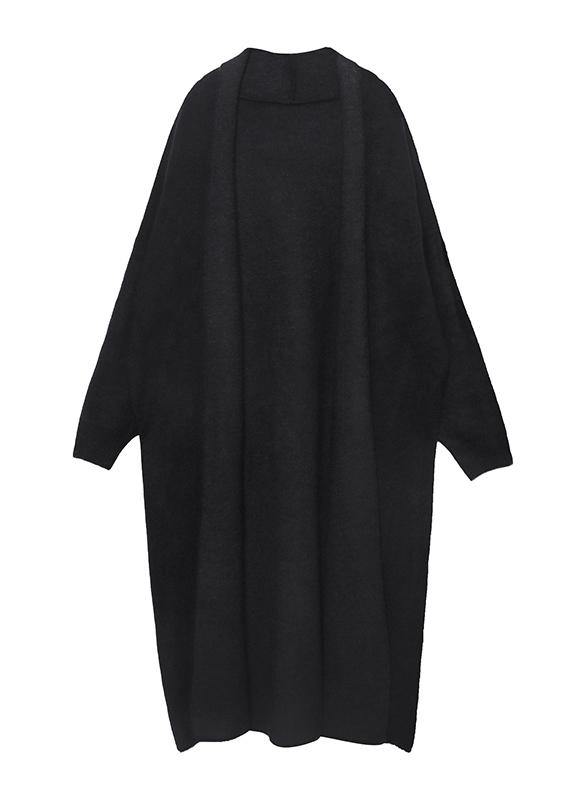 Sophisticated Coat with a Clean Classic Look