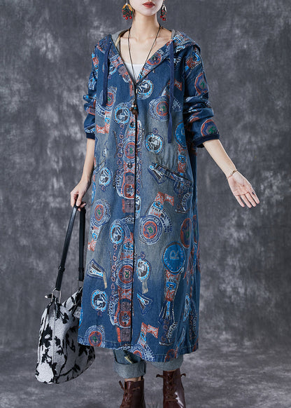 Well Tailored Coat with a Graceful Silhouette