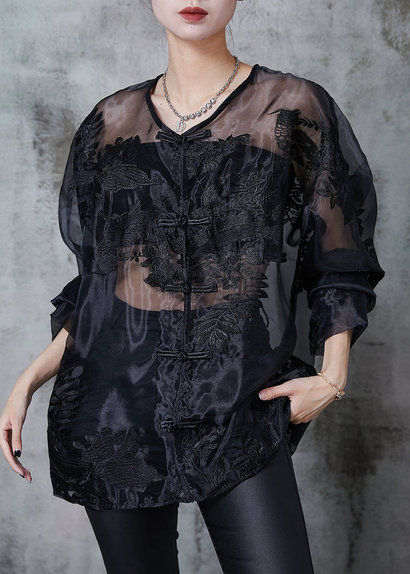 Classic Vintage & Enduringly Stylish Blouse