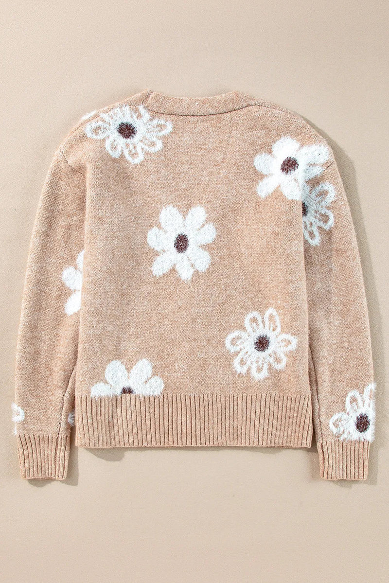 Well Tailored Cardigan with a Graceful Silhouette