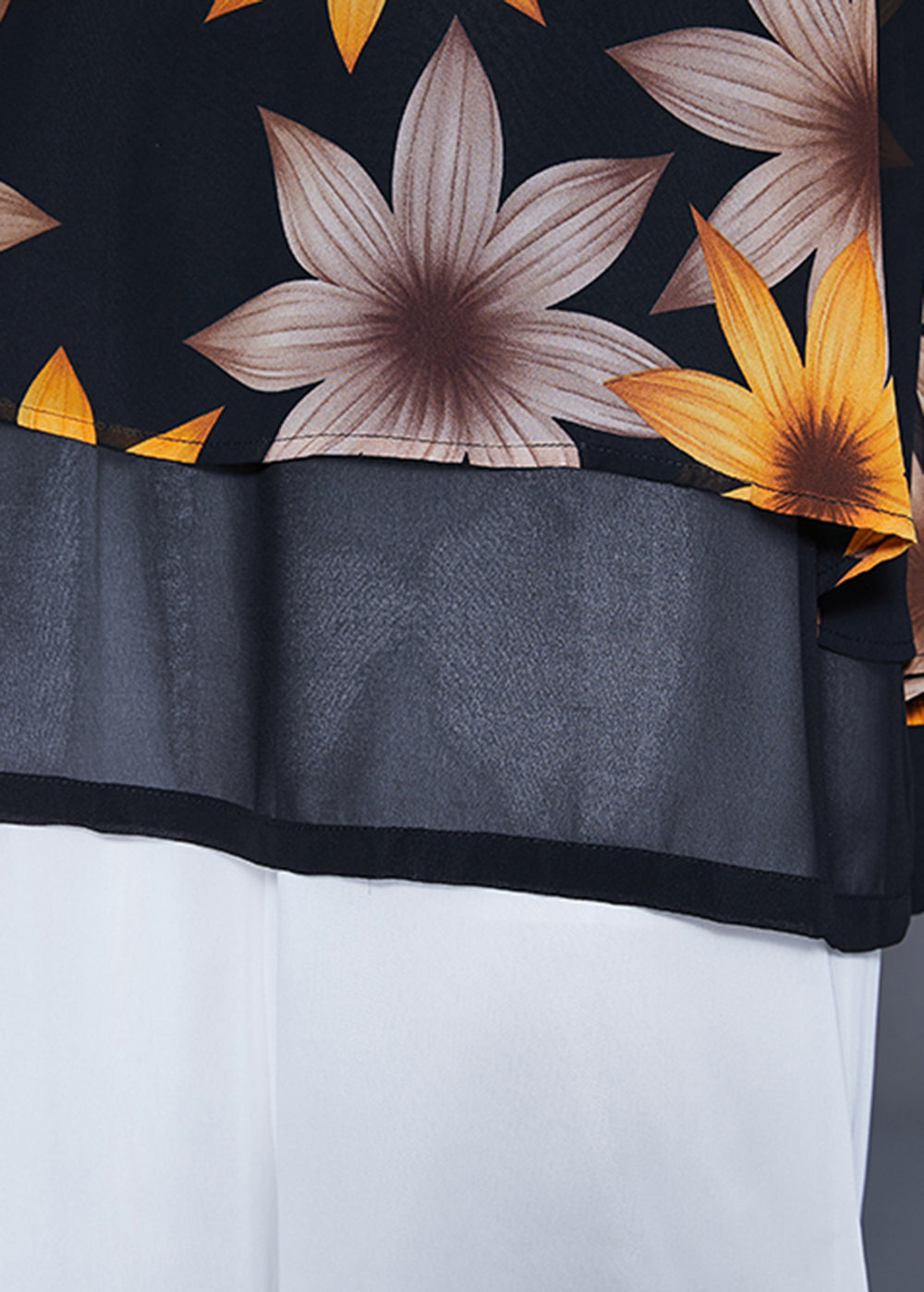 Well Tailored Shirt with a Graceful Silhouette
