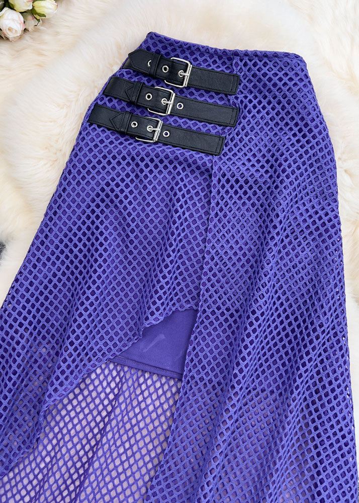 Sophisticated Garment with a Clean Classic Look