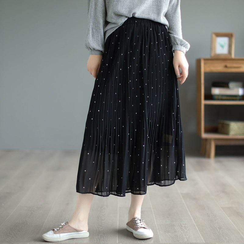 Effortlessly Elegant Garment with a Timeless Design