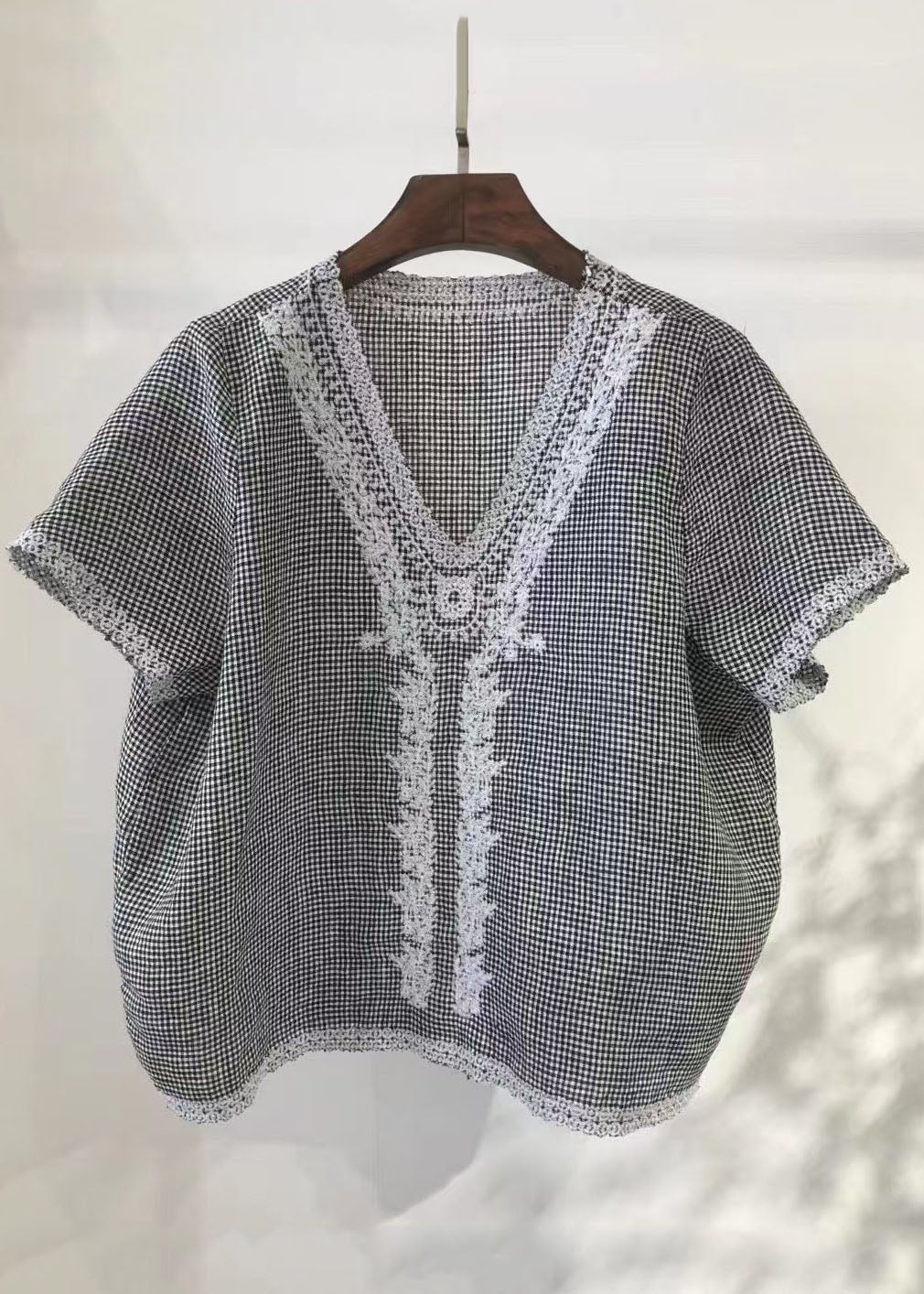 Effortlessly Elegant Garment with a Timeless Design