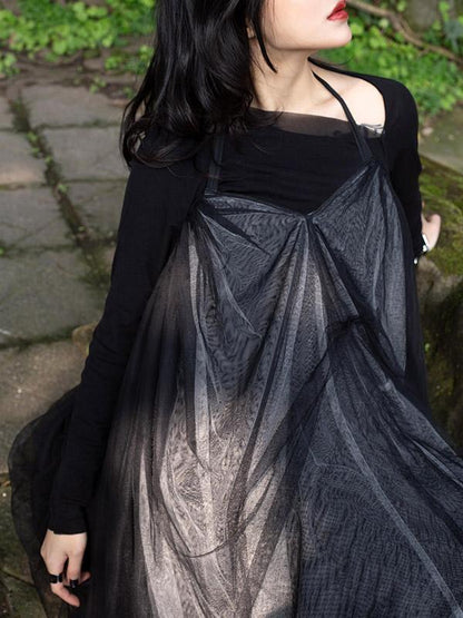 Effortlessly Elegant Garment with a Timeless Design