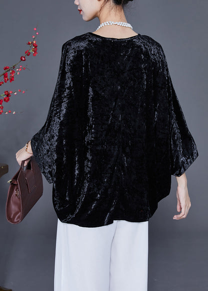 A Vintage Style Shirt with Delicate Timeless Details