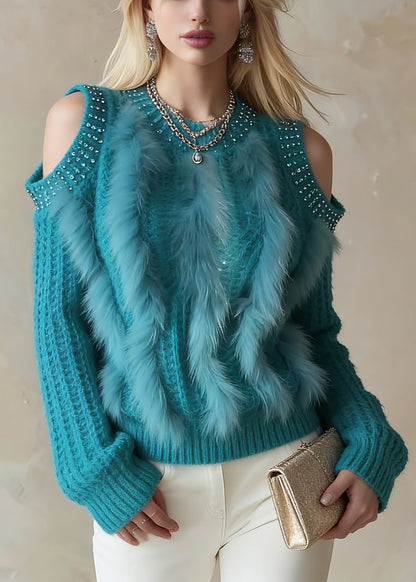 Well Tailored Sweater with a Graceful Silhouette