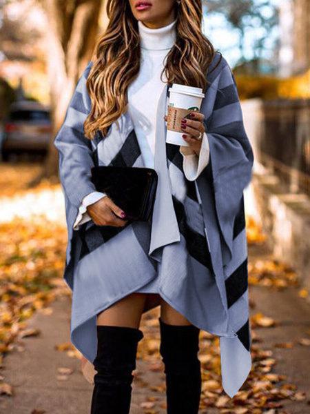 Gracefully Styled Coat for Any Occasion