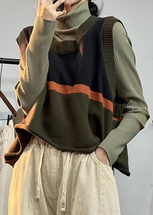 Well Tailored Coat with a Graceful Silhouette