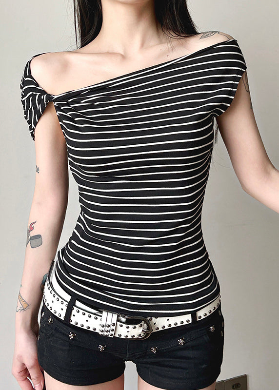 Sophisticated Shirt with a Clean Classic Look
