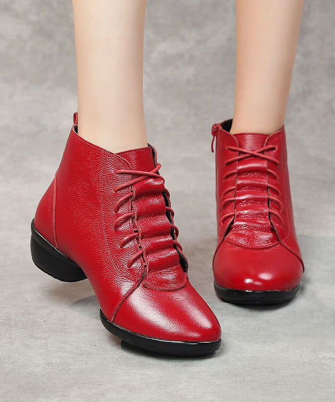 Graceful Orthopedic Boots for Modern Look