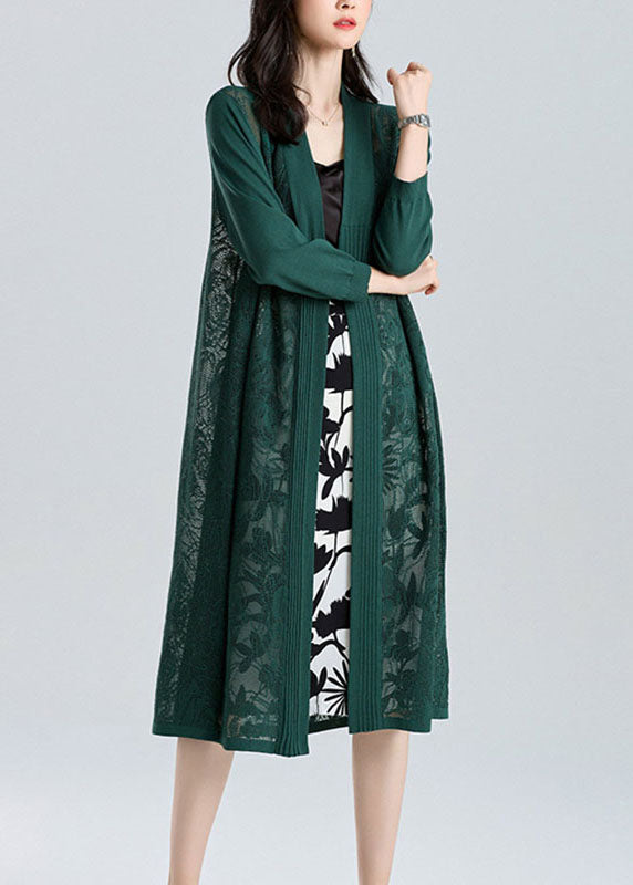 Classic Vintage Cardigan with a Flattering Fit